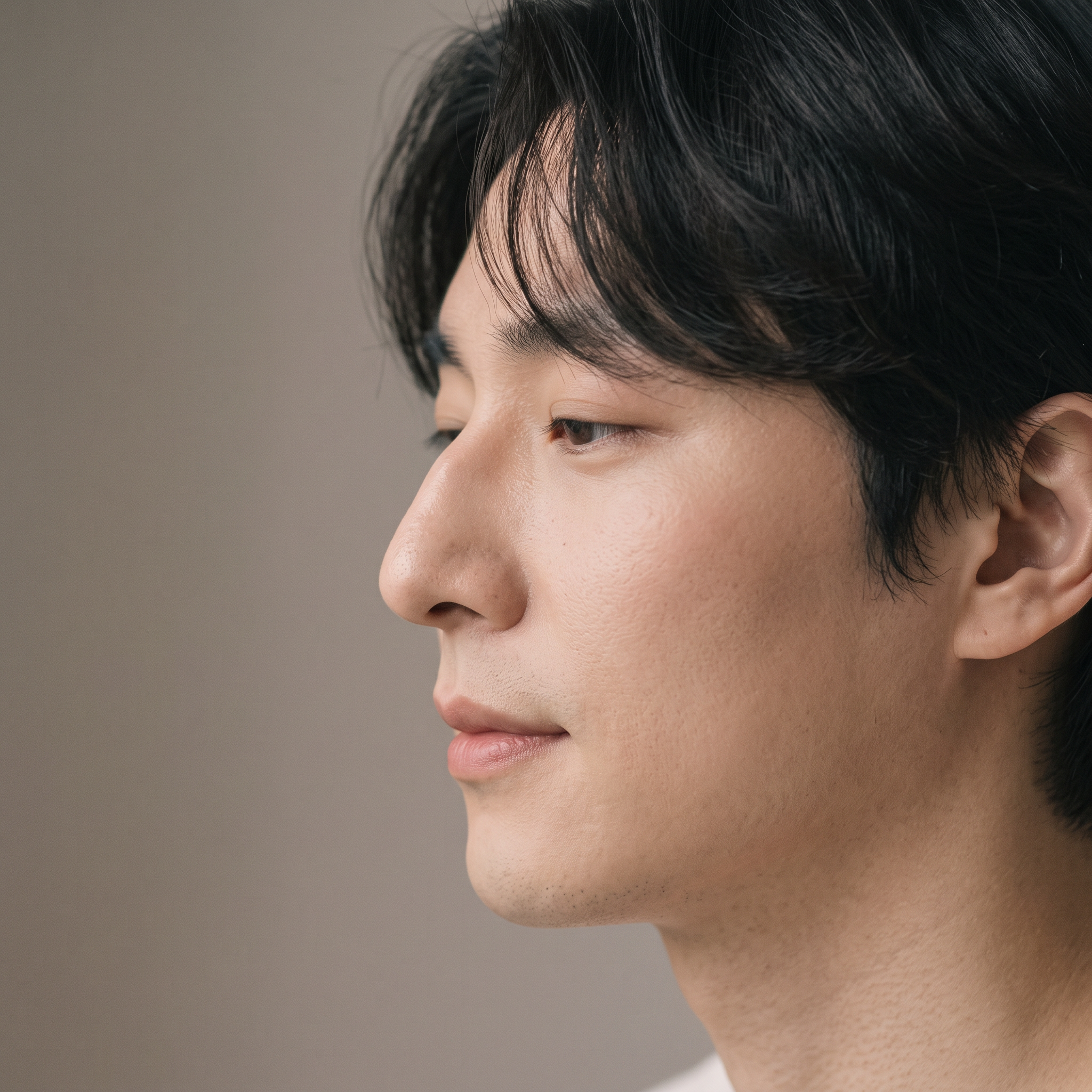 매부리코 교정하면 옆모습이 얼마나 달라지나요?